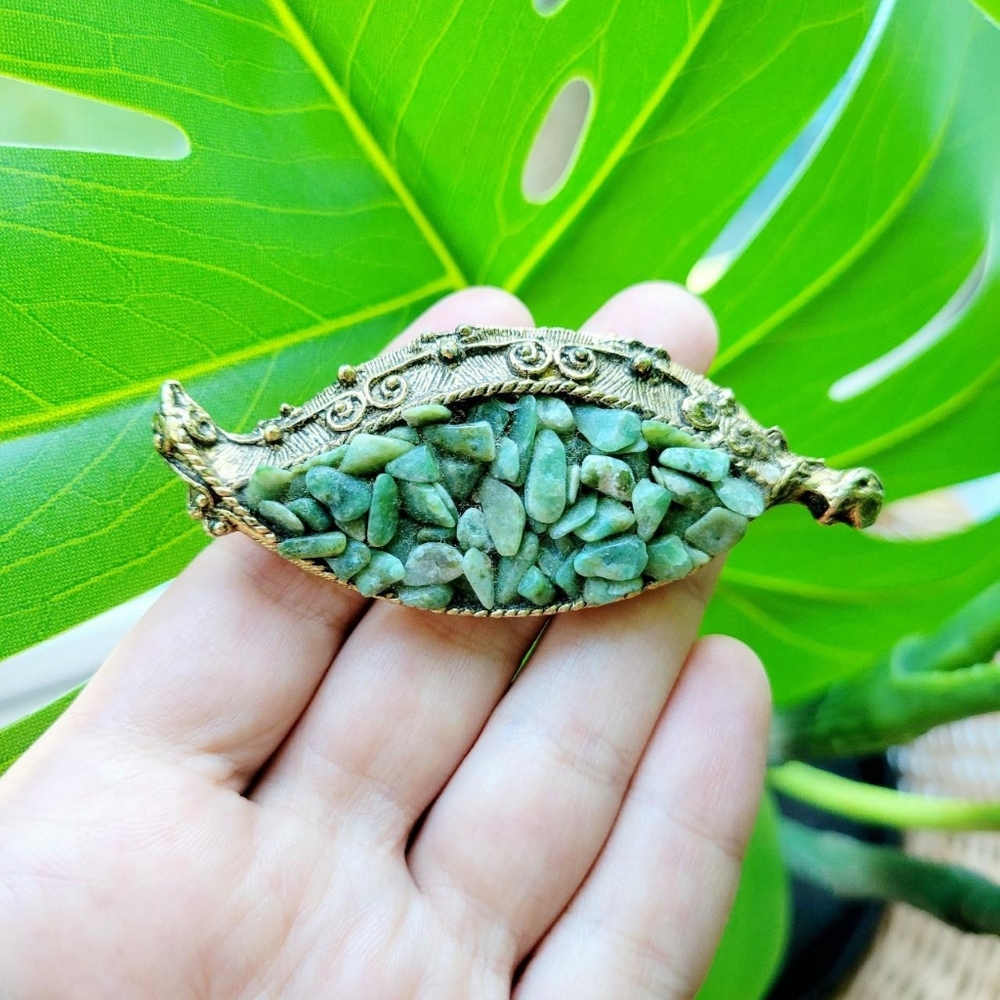 Vintage Gold Green Turquoise Leaf Lapel Brooch Pin